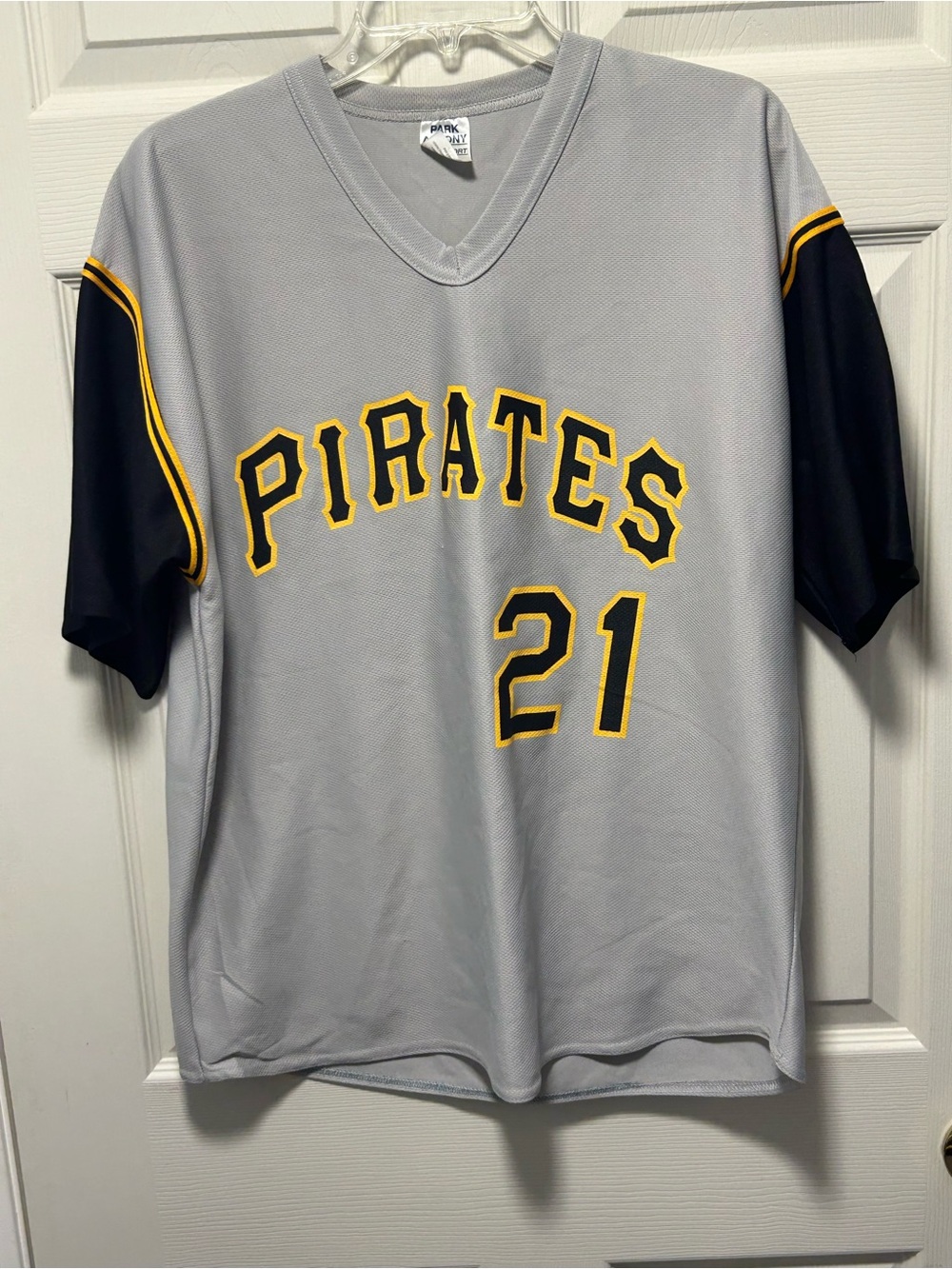 PITTSBURGH PIRATES PNC PARK SGA ROBERTO CLEMENTE #21 JERSEY GRAY ADULT XL